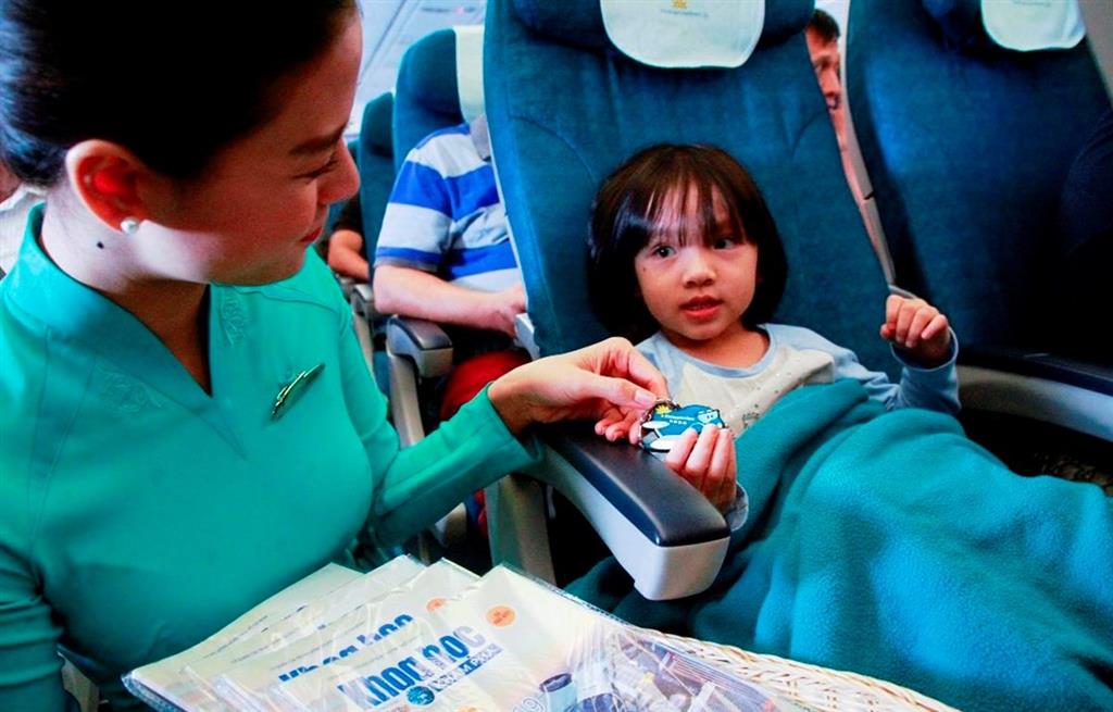 Dịch vụ dành cho trẻ em trên chuyến bay Vietnam Airlines