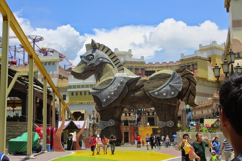 Phong cách thiết kế đậm chất Hy Lạp trong công viên Phong cách thiết kế đậm chất Hy Lạp trong công viên