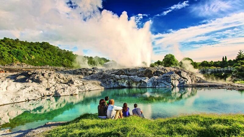 Rotorua là điểm đến lý tưởng cho bạn Rotorua là điểm đến lý tưởng cho bạn