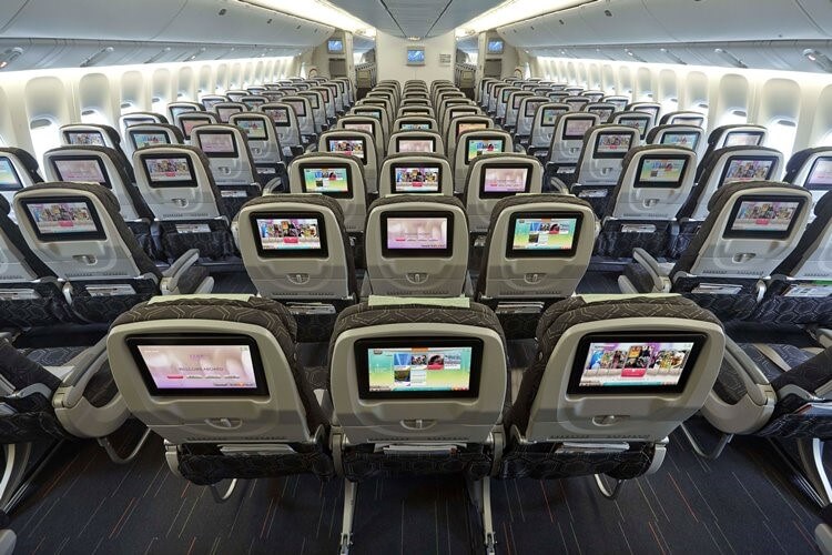 Khoang hạng phổ thông trên máy bay Eva Airways