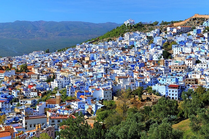 Thị trấn Chefchaouen với màu xanh chủ đạo