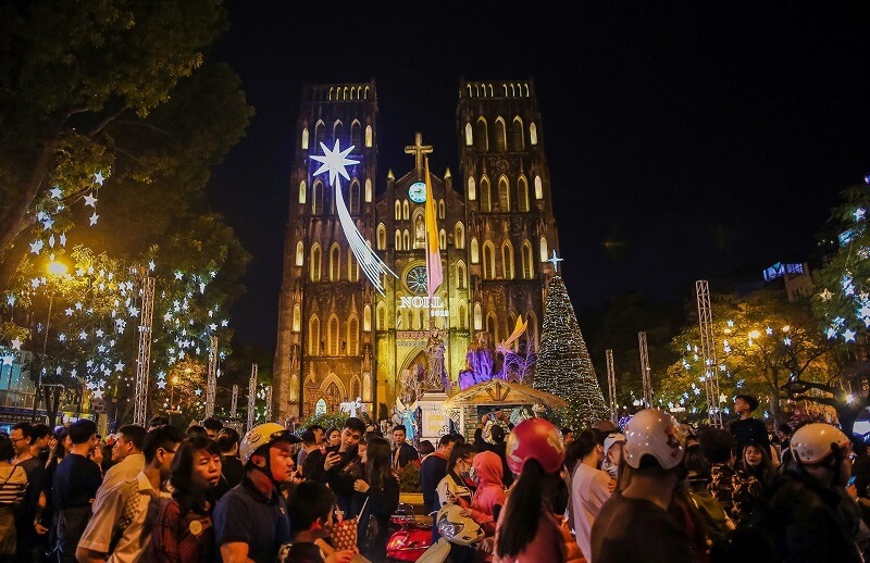 Không khí Noel tại Nhà thờ Lớn Hà Nội Không khí Noel tại Nhà thờ Lớn Hà Nội