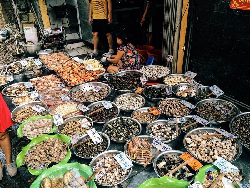 Ốc là món đặc sản nổi bật tại Hải Phòng Ốc là món đặc sản nổi bật tại Hải Phòng