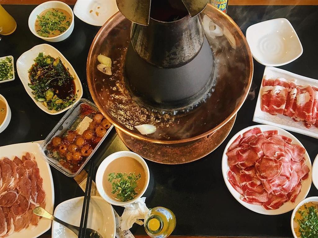 Lẩu cừu Mông Cổ Lẩu cừu Mông Cổ