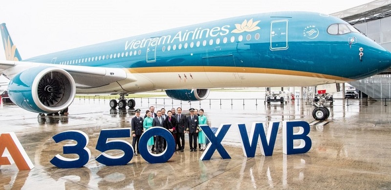 Vietnam Airlines là hãng hàng không duy nhất tại Việt Nam đang khai thác dòng máy bay thân rộng Airbus A350-900 Vietnam Airlines là hãng hàng không duy nhất tại Việt Nam đang khai thác dòng máy bay thân rộng Airbus A350-900