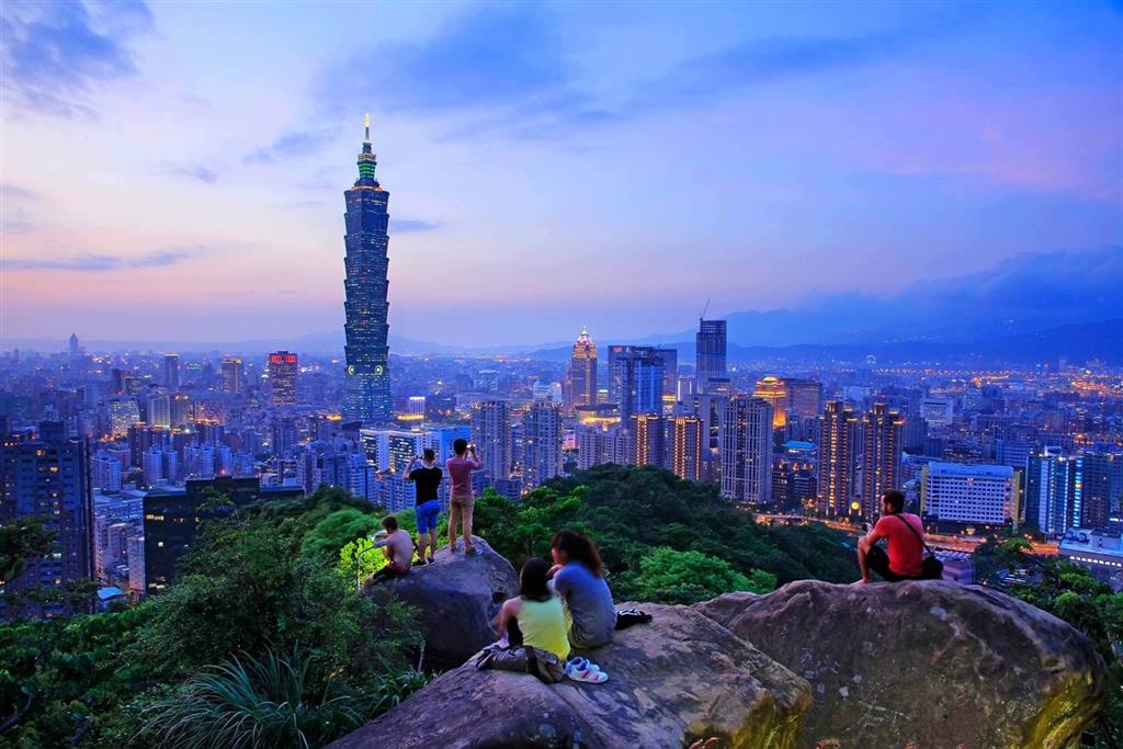 Tháp Taipei 101 là một trong những điểm du lịch nổi bật tại Đài Loan