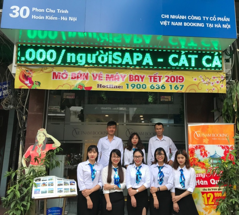 Vietnam Booking