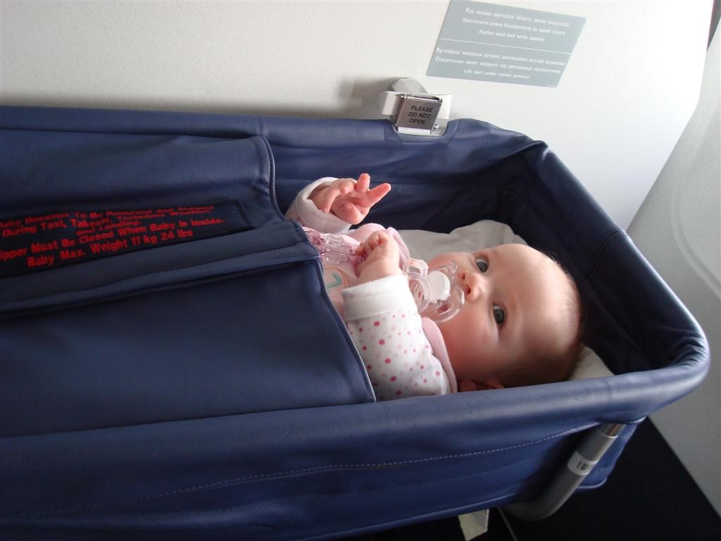 Trẻ sơ sinh được miễn phí khi bay với AirAsia Trẻ sơ sinh được miễn phí khi bay với AirAsia