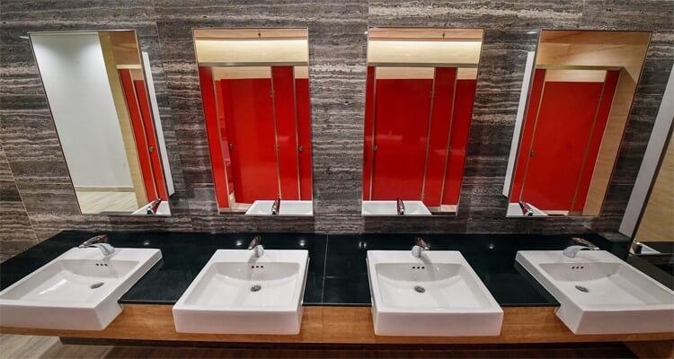 Toilet trong sân bay Vân Đồn được thiết kế theo phong cách 